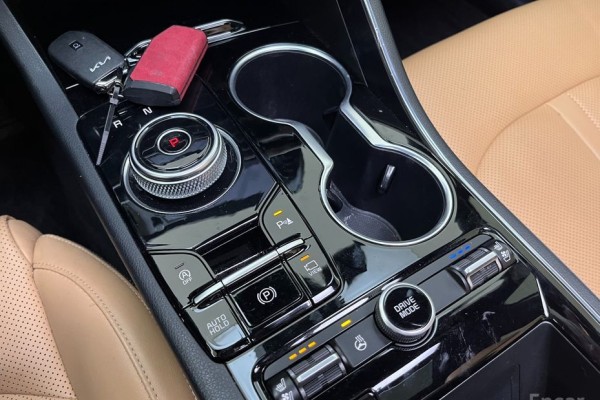 2022 Kia K5 с пробегом 93 771 км