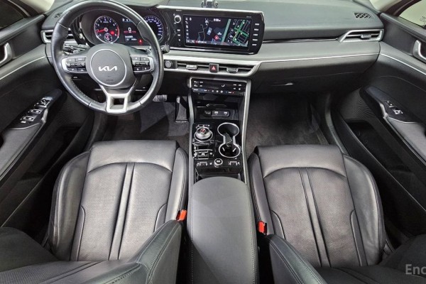 2022 Kia K5 с пробегом 74 232 км