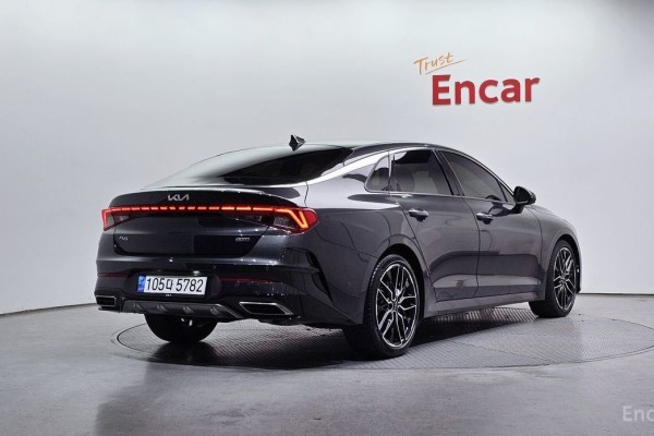 2022 Kia K5 с пробегом 42 841 км