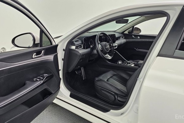 2022 Kia K5 с пробегом 47 552 км
