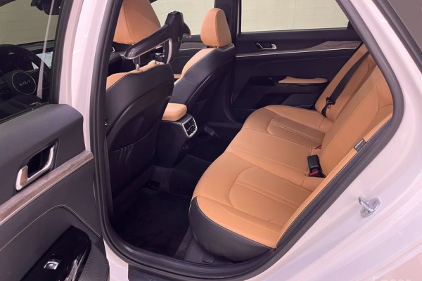 2022 Kia K5 с пробегом 93 771 км