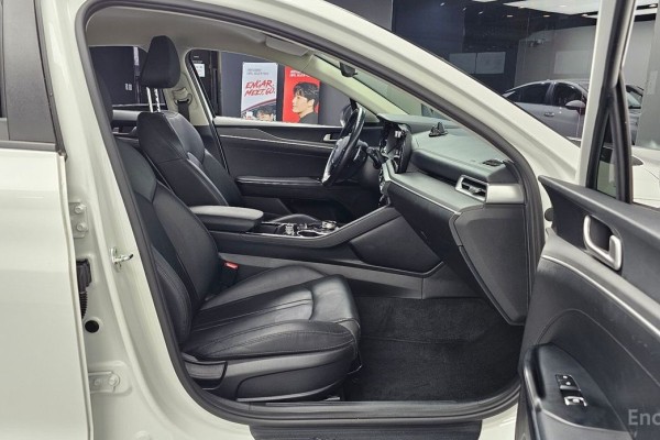 2022 Kia K5 с пробегом 74 232 км