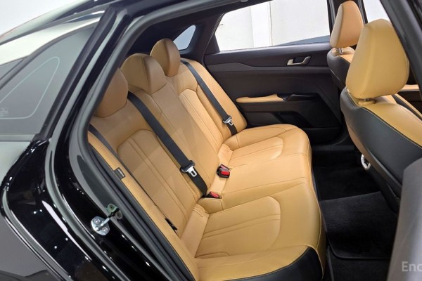 2022 Kia K5 с пробегом 80 947 км