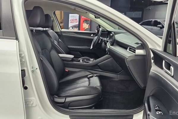 2022 Kia K5 с пробегом 61 684 км