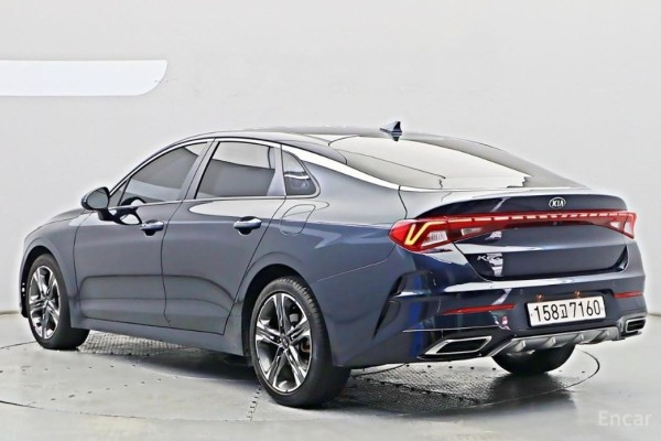 2021 Kia K5 с пробегом 54 391 км