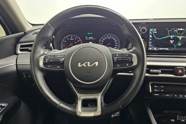 2022 Kia K5 с пробегом 47 552 км