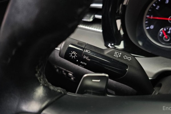 2022 Kia K5 с пробегом 76 613 км