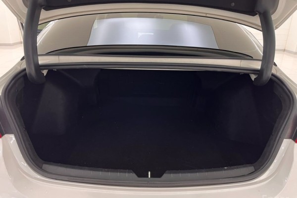 2022 Kia K5 с пробегом 93 771 км