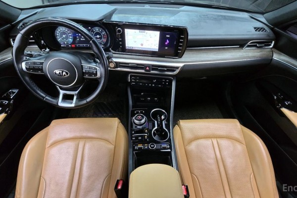 2021 Kia K5 с пробегом 49 135 км