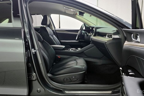 2022 Kia K5 с пробегом 42 841 км