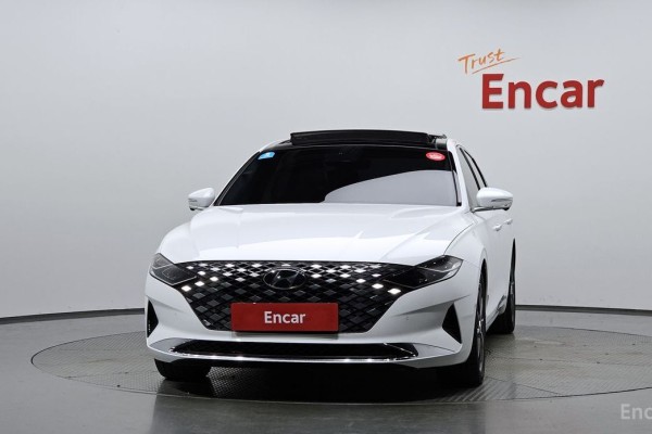 2022 Hyundai Grandeur с пробегом 70 495 км