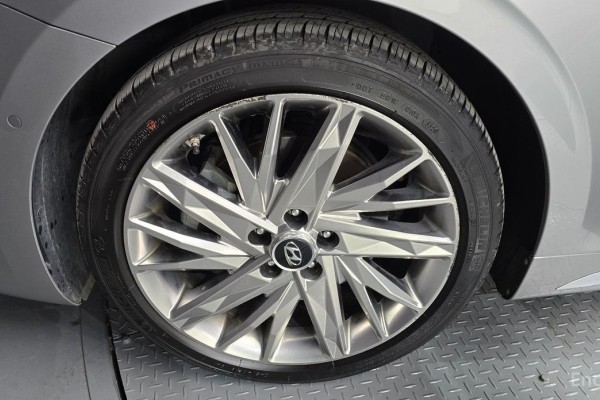 2021 Hyundai Grandeur с пробегом 67 242 км