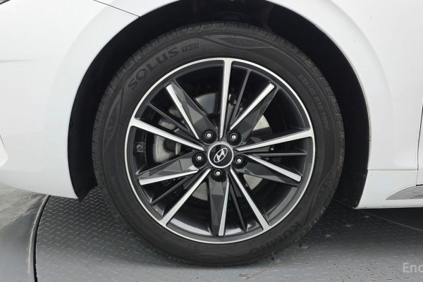 2022 Hyundai Grandeur с пробегом 112 952 км