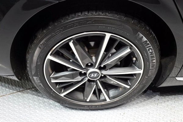 2021 Hyundai Grandeur с пробегом 85 441 км