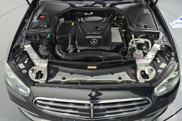 2021 Mercedes-Benz E-Класс с пробегом 121 704 км