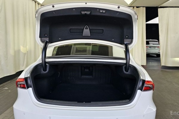 2021 Hyundai Grandeur с пробегом 147 942 км