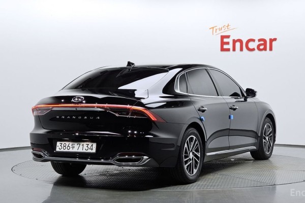 2022 Hyundai Grandeur с пробегом 120 805 км