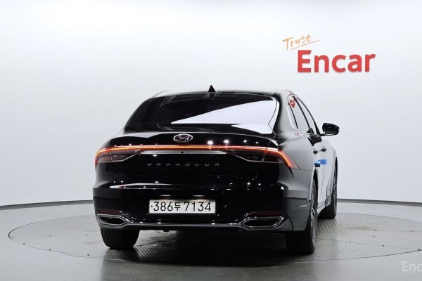 2022 Hyundai Grandeur с пробегом 120 805 км