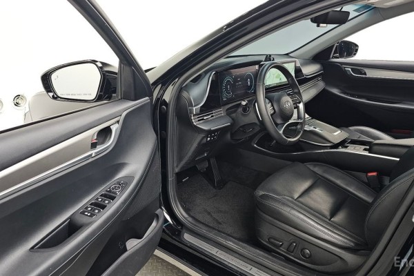 2022 Hyundai Grandeur с пробегом 120 805 км