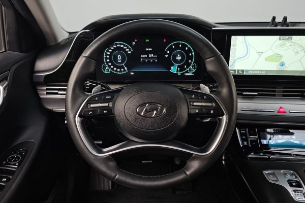 2022 Hyundai Grandeur с пробегом 120 805 км