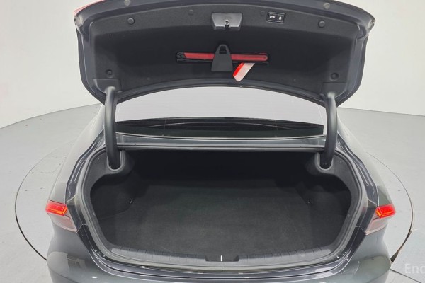 2022 Hyundai Grandeur с пробегом 111 957 км