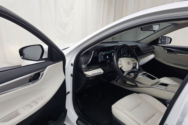 2021 Hyundai Grandeur с пробегом 59 356 км