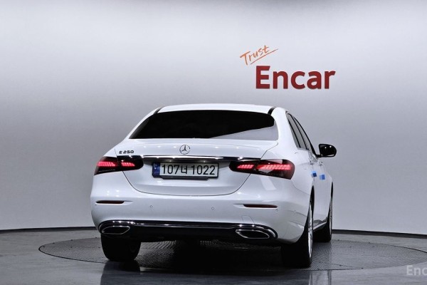 2021 Mercedes-Benz E-Класс с пробегом 46 067 км