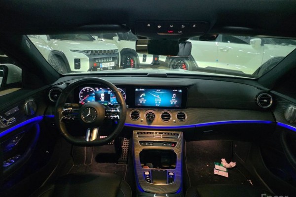 2022 Mercedes-Benz E-Класс с пробегом 46 679 км