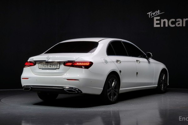 2021 Mercedes-Benz E-Класс с пробегом 78 162 км