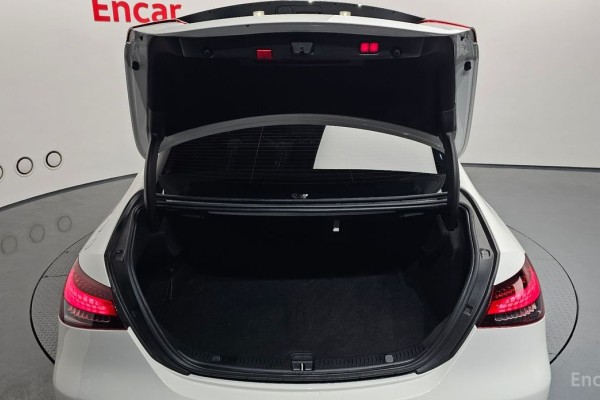 2021 Mercedes-Benz E-Класс с пробегом 46 067 км