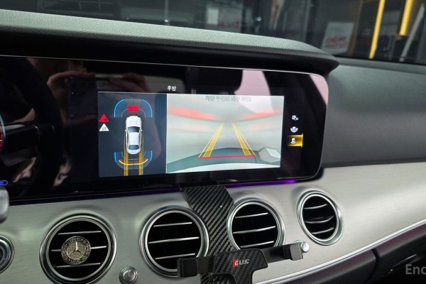 2021 Mercedes-Benz E-Класс с пробегом 50 917 км