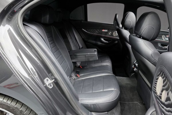 2022 Mercedes-Benz E-Класс с пробегом 47 264 км