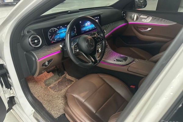 2022 Mercedes-Benz E-Класс с пробегом 90 579 км