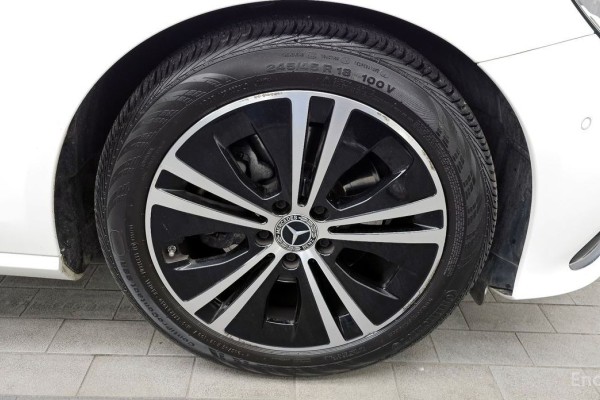 2022 Mercedes-Benz E-Класс с пробегом 62 753 км