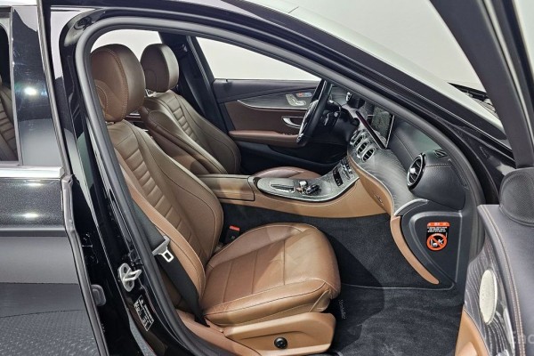 2022 Mercedes-Benz E-Класс с пробегом 110 718 км