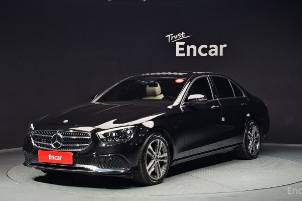 2022 Mercedes-Benz E-Класс с пробегом 40 269 км