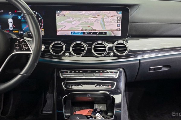 2021 Mercedes-Benz E-Класс с пробегом 101 936 км