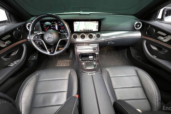 2021 Mercedes-Benz E-Класс с пробегом 52 427 км