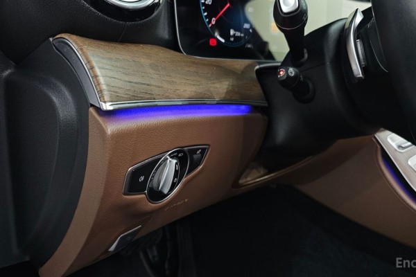 2021 Mercedes-Benz E-Класс с пробегом 50 375 км