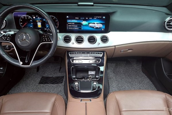 2021 Mercedes-Benz E-Класс с пробегом 44 602 км