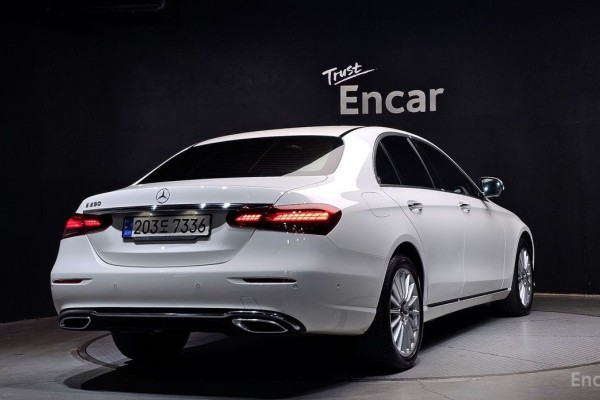 2022 Mercedes-Benz E-Класс с пробегом 40 381 км