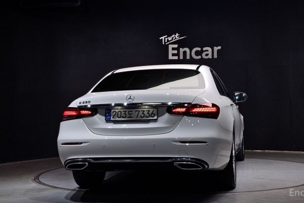 2022 Mercedes-Benz E-Класс с пробегом 40 381 км