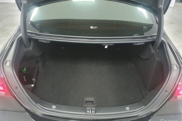 2021 Mercedes-Benz E-Класс с пробегом 67 527 км