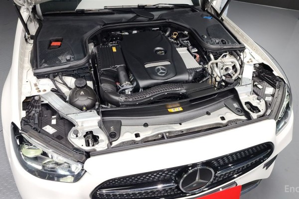 2022 Mercedes-Benz E-Класс с пробегом 51 135 км