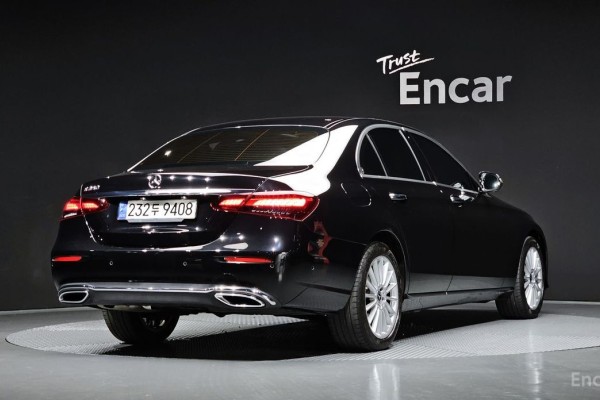 2022 Mercedes-Benz E-Класс с пробегом 41 562 км