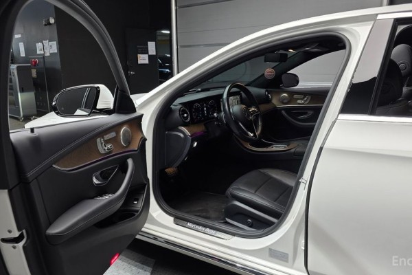 2022 Mercedes-Benz E-Класс с пробегом 40 381 км