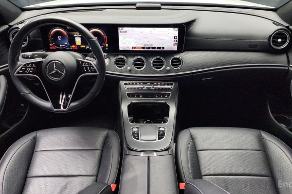 2022 Mercedes-Benz E-Класс с пробегом 51 135 км