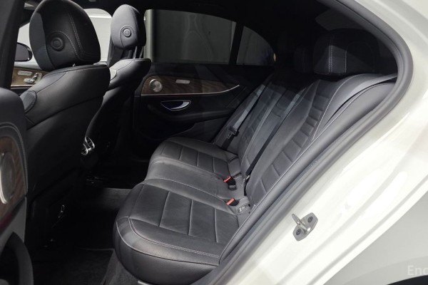 2022 Mercedes-Benz E-Класс с пробегом 40 381 км