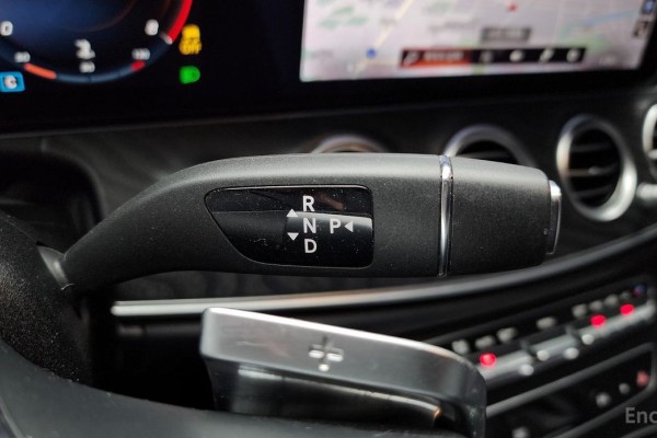 2022 Mercedes-Benz E-Класс с пробегом 51 135 км