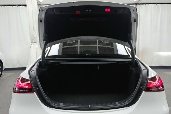 2021 Mercedes-Benz E-Класс с пробегом 96 147 км